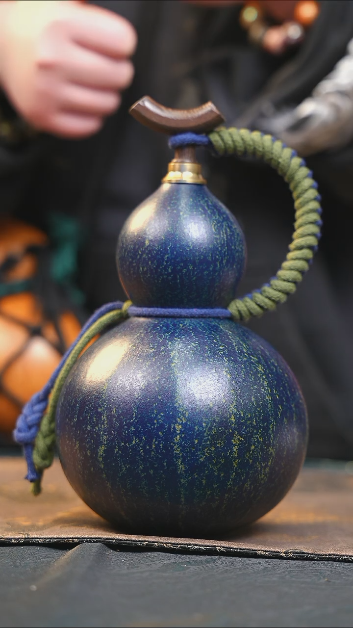 【闪购商品】YI109大漆酒葫芦不包手串及旋转底座