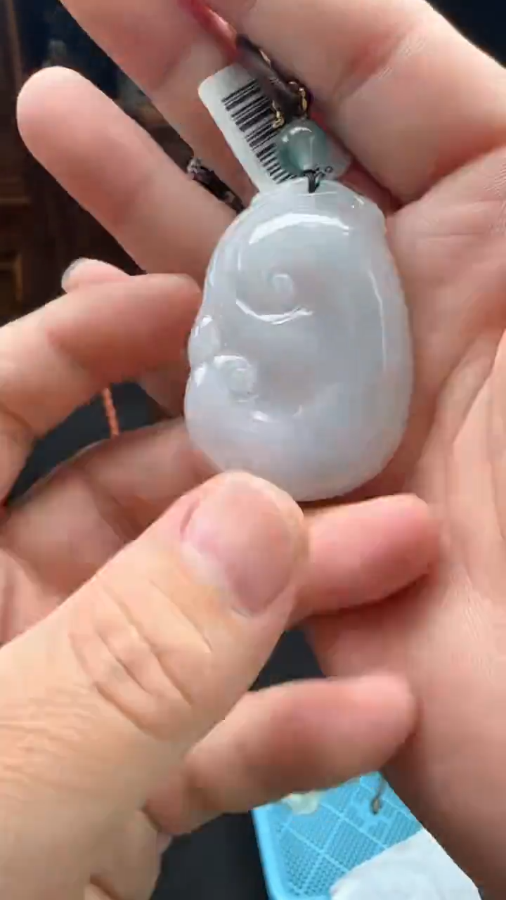 吊坠(不含链)未镶嵌翡翠天然缅甸A货翡翠（如意）