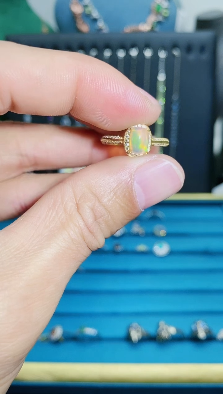 【闪购商品】欧泊戒指银S925镶嵌11121