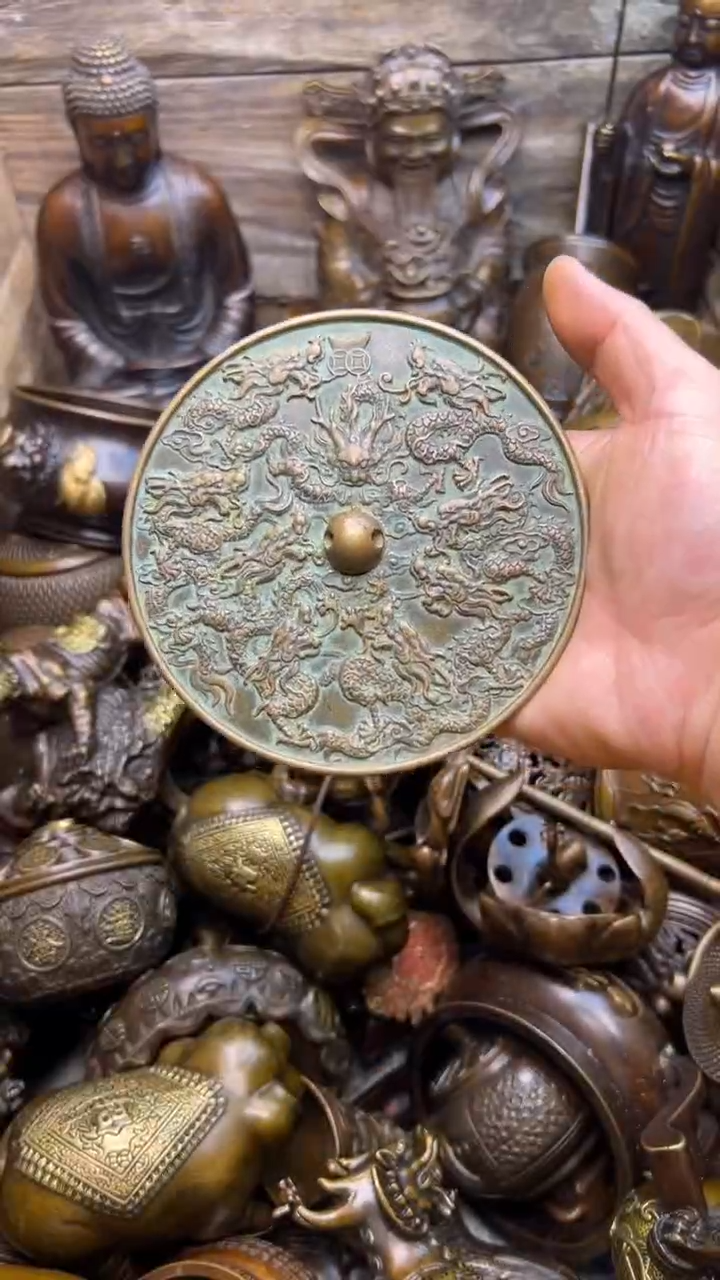 精美铜器，点击下单