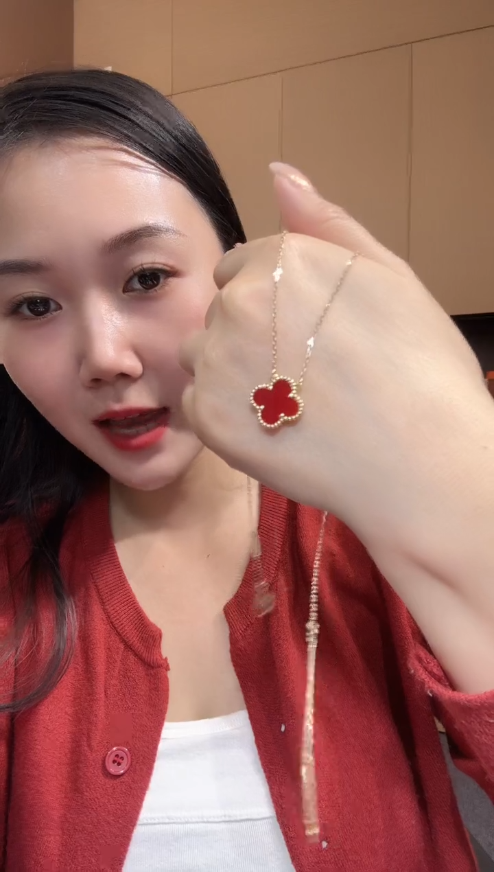 【闪购商品】玛瑙/玉髓套链18K金镶嵌红色k黄，四叶草套链GHJ25版