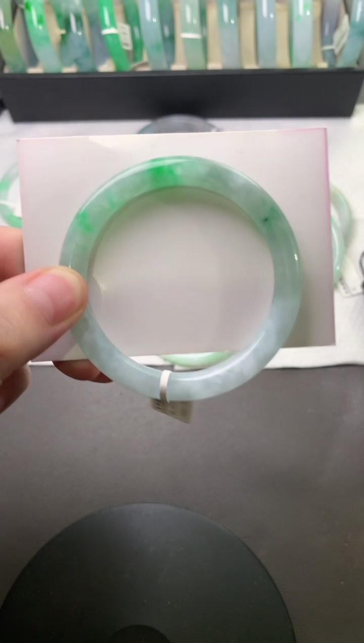 未镶嵌手镯（圆镯）翡翠53.5*8.0*8.0