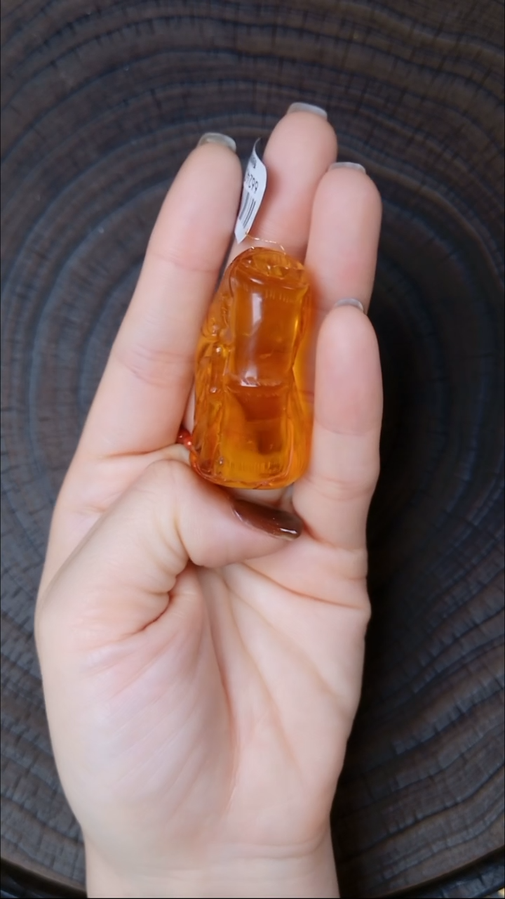 琥珀颈饰未镶嵌吊坠