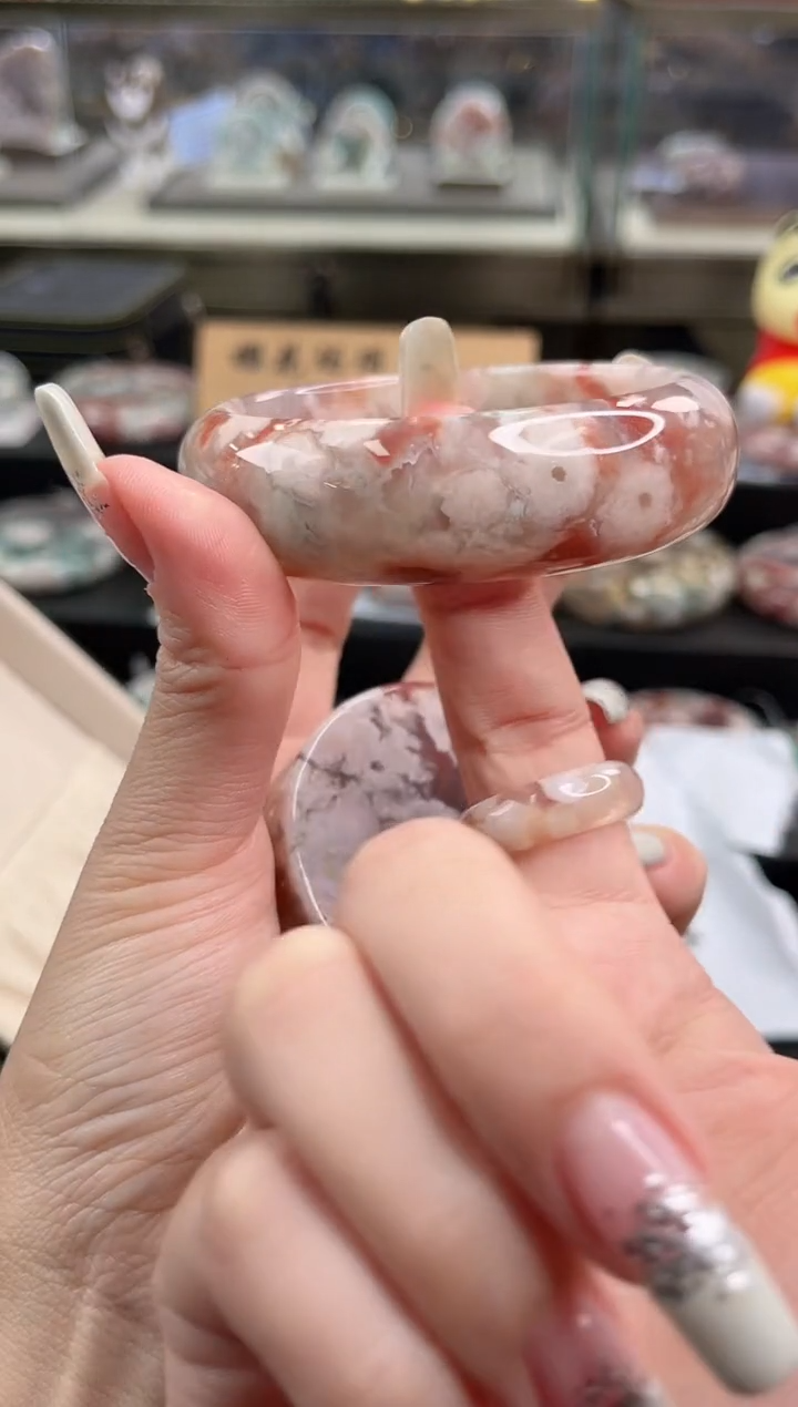 未镶嵌手镯石英质玉尘*丷圈口（赠品镯心）圈口（赠品镯心）