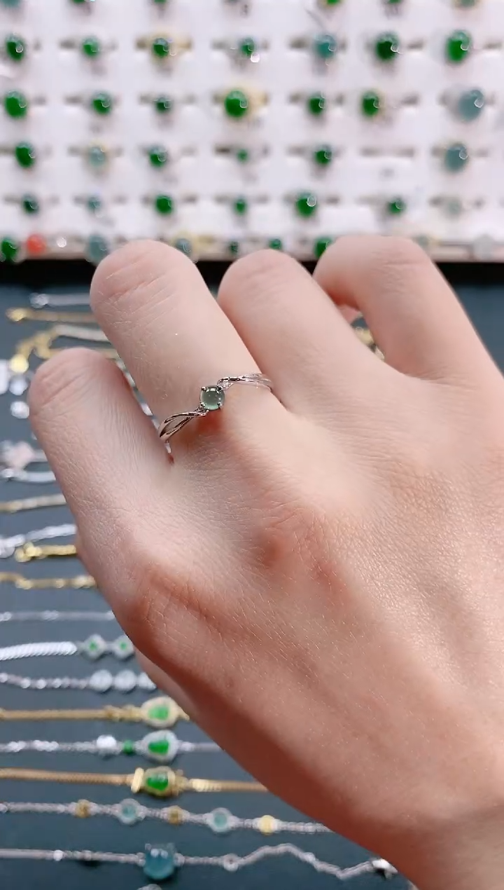 【闪购商品】翡翠戒指银S925镶嵌天然翡翠