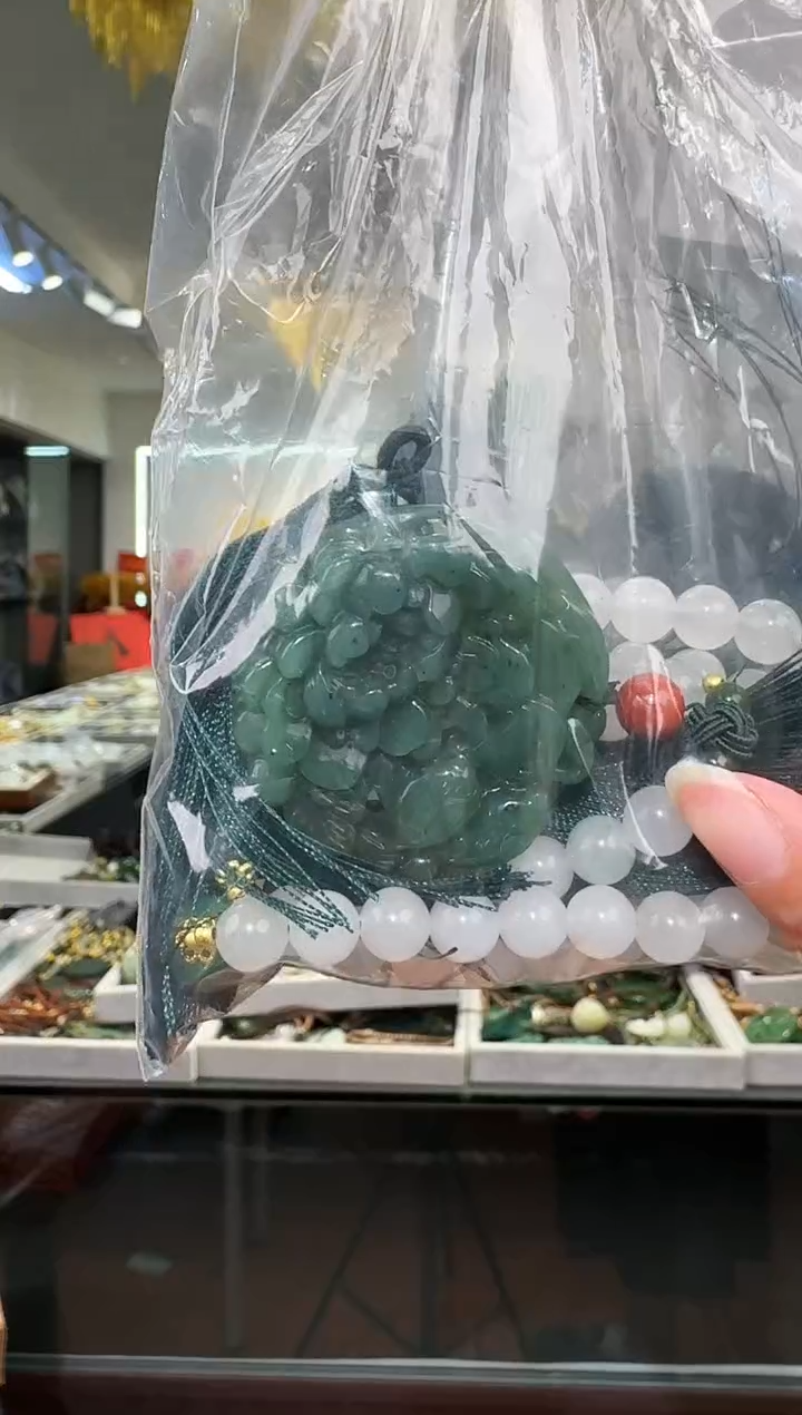 颈饰未镶嵌和田玉吊坠多样式发货只发一个