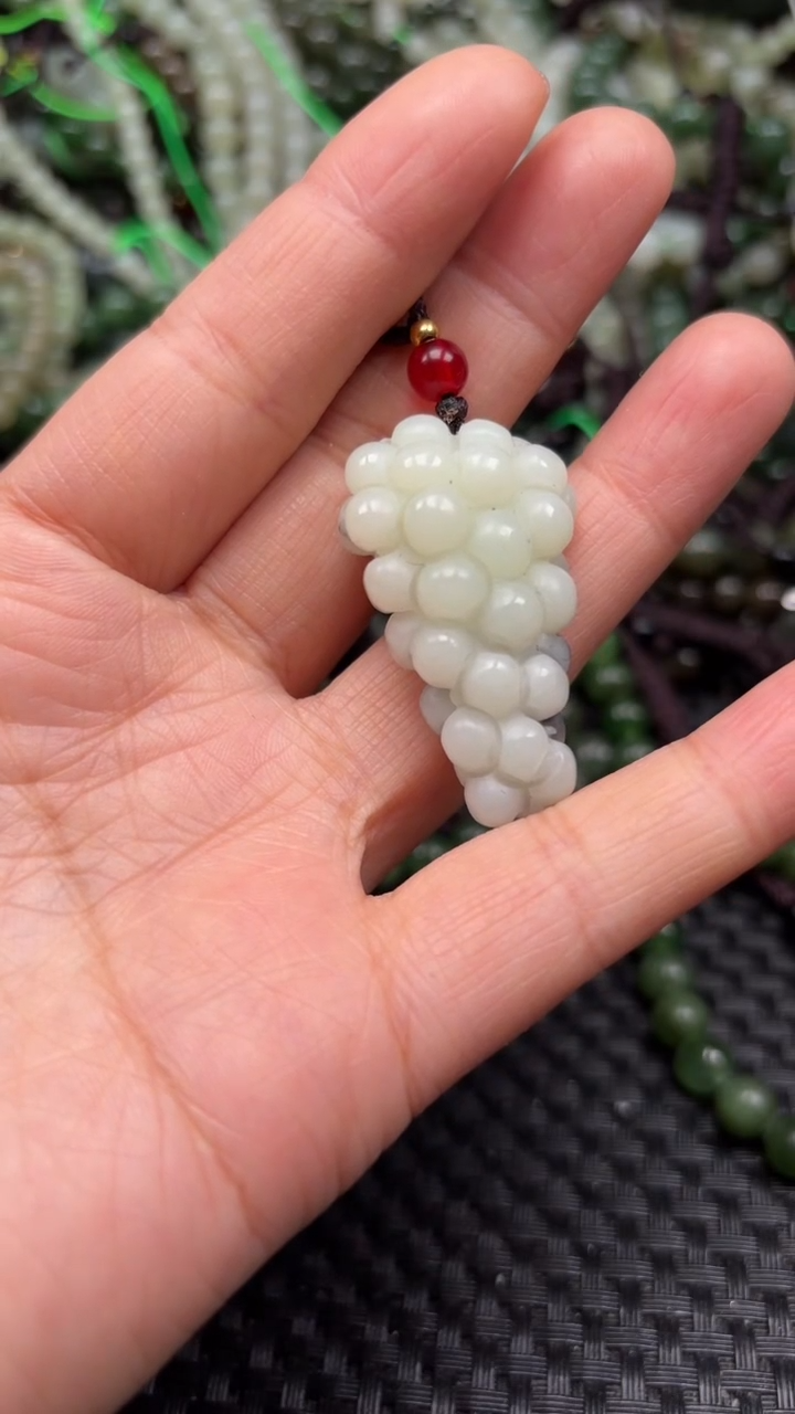 【闪购商品】和田玉颈饰未镶嵌1