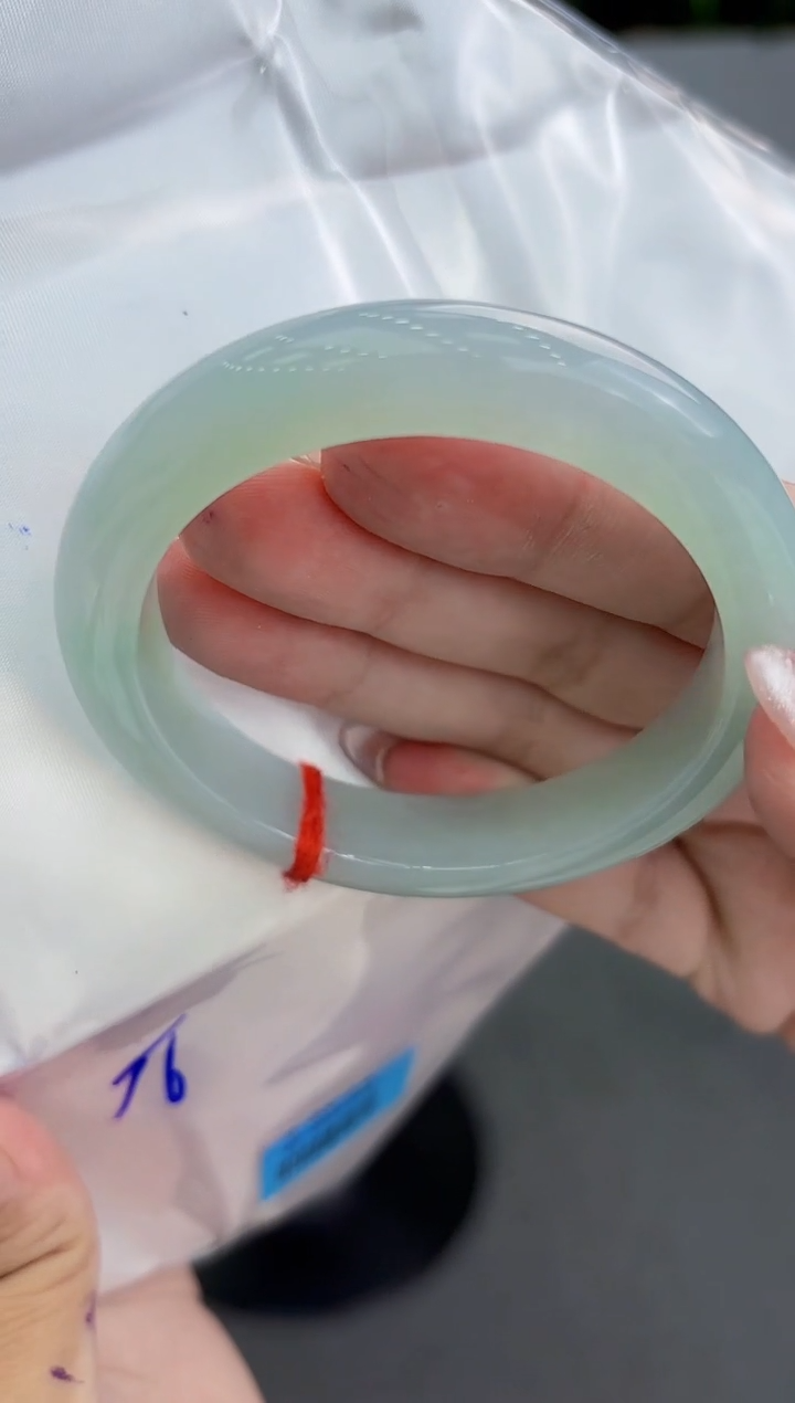 【闪购商品】翡翠手镯未镶嵌翡翠手镯