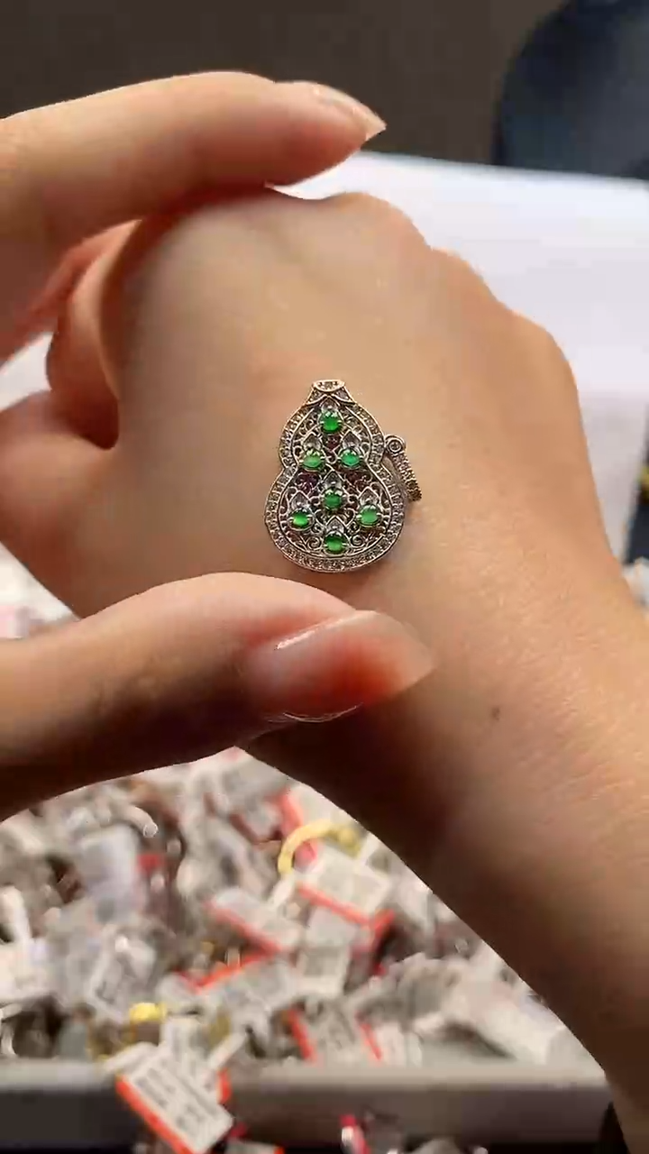 银S925镶嵌戒指翡翠戒指5