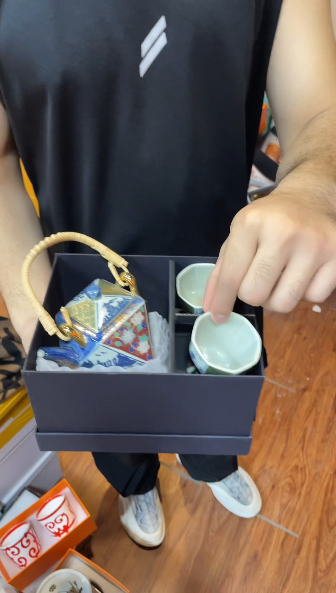 杯鸿辉家品牌瓷器，京东包邮！