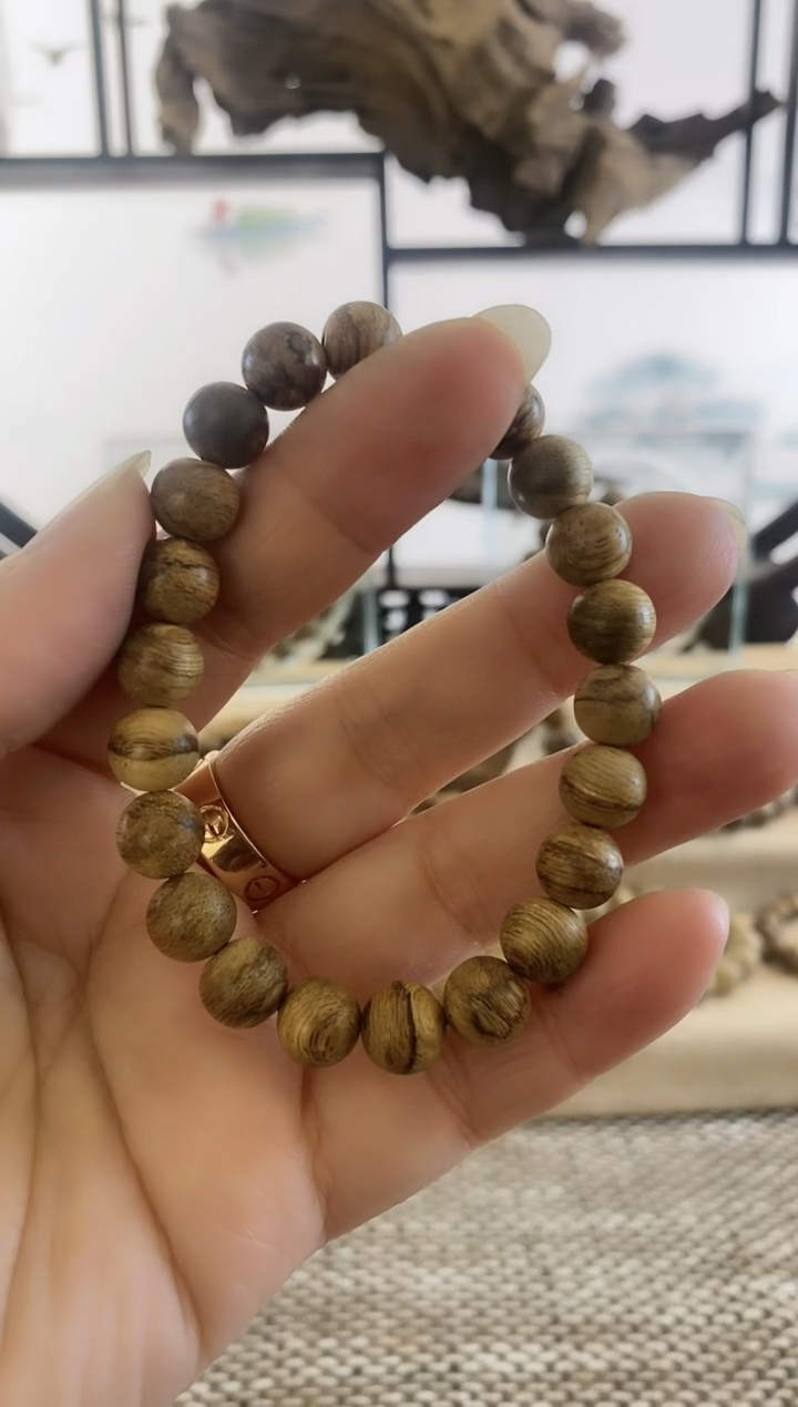 【闪购商品】沉香手串马泥涝虎斑老料9+MM单圈