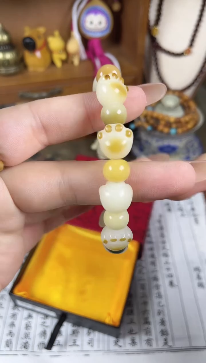 非洲檀香手串/手链菩提木质玉石手串/多发性其一/不带盒子