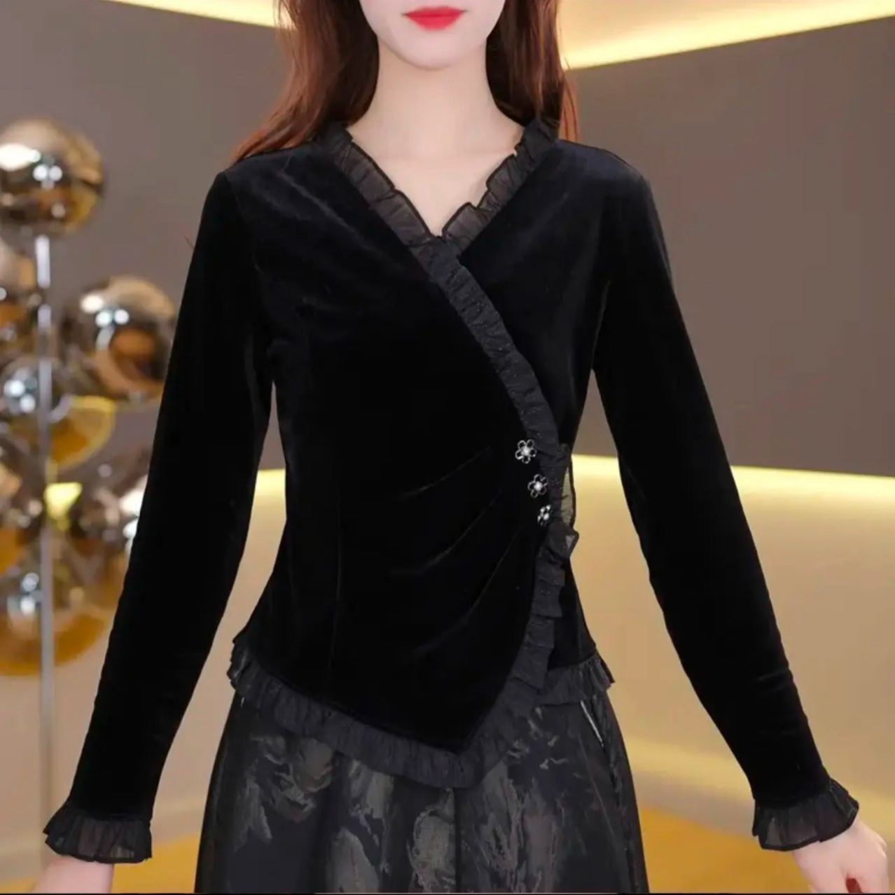 丝绒V领洋气套头小衫气质3