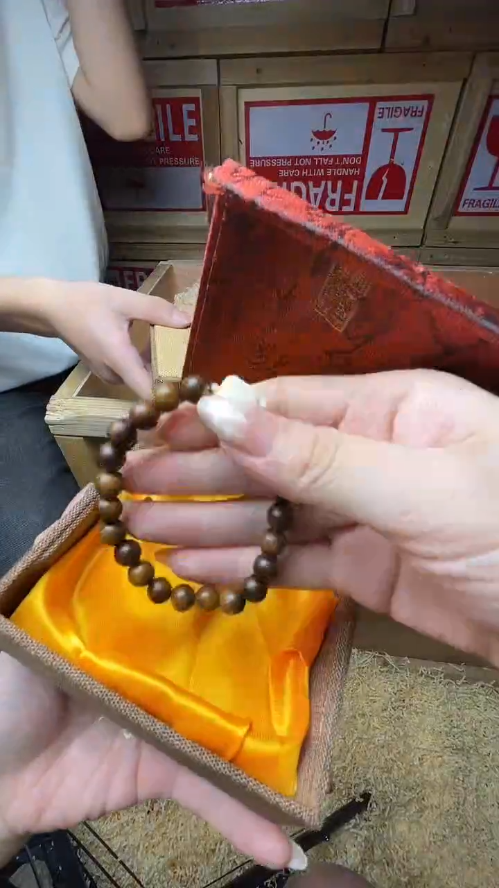 精品手串  无礼盒
