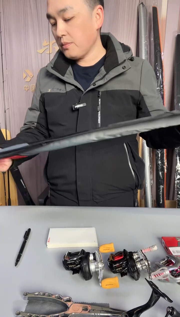 2.1m碳素微瑕品样品不退不换  法师C651ML