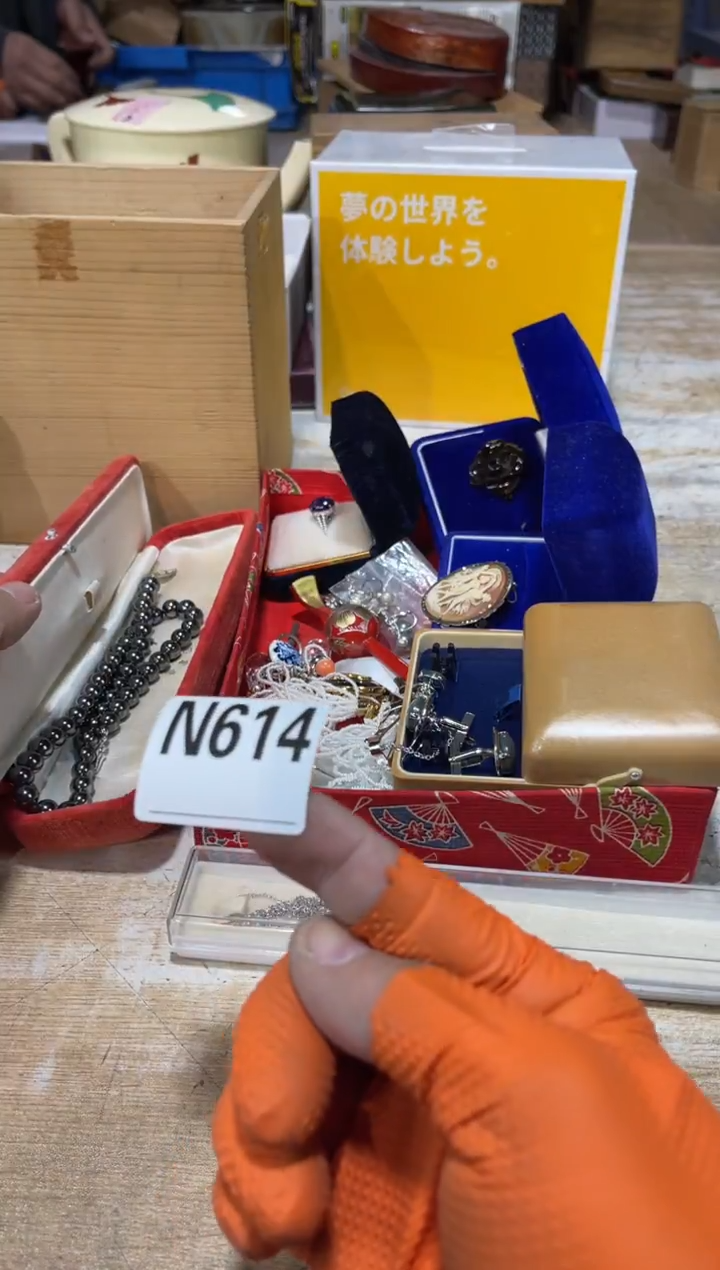 直播定闪专用链接明*了直播定闪专用链接888