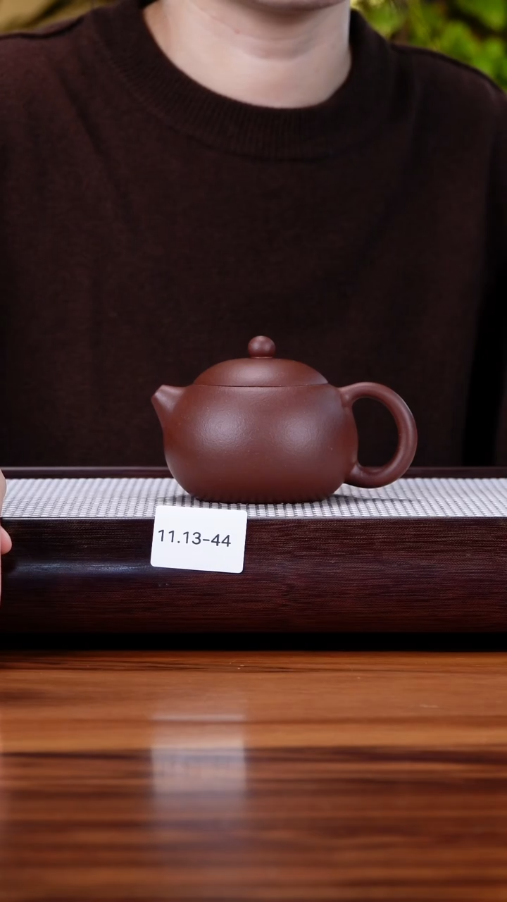茶壶紫砂11.13-44 95全 清灰紫 西施220