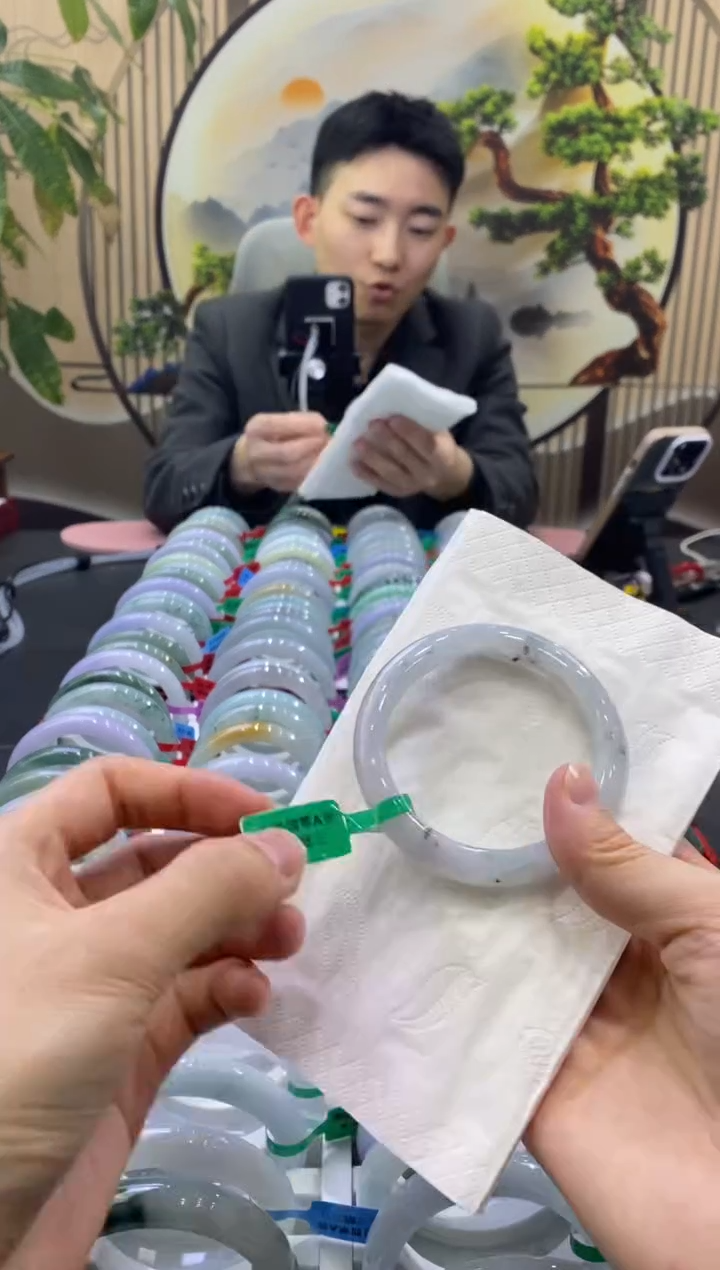 未镶嵌手镯翡翠0969