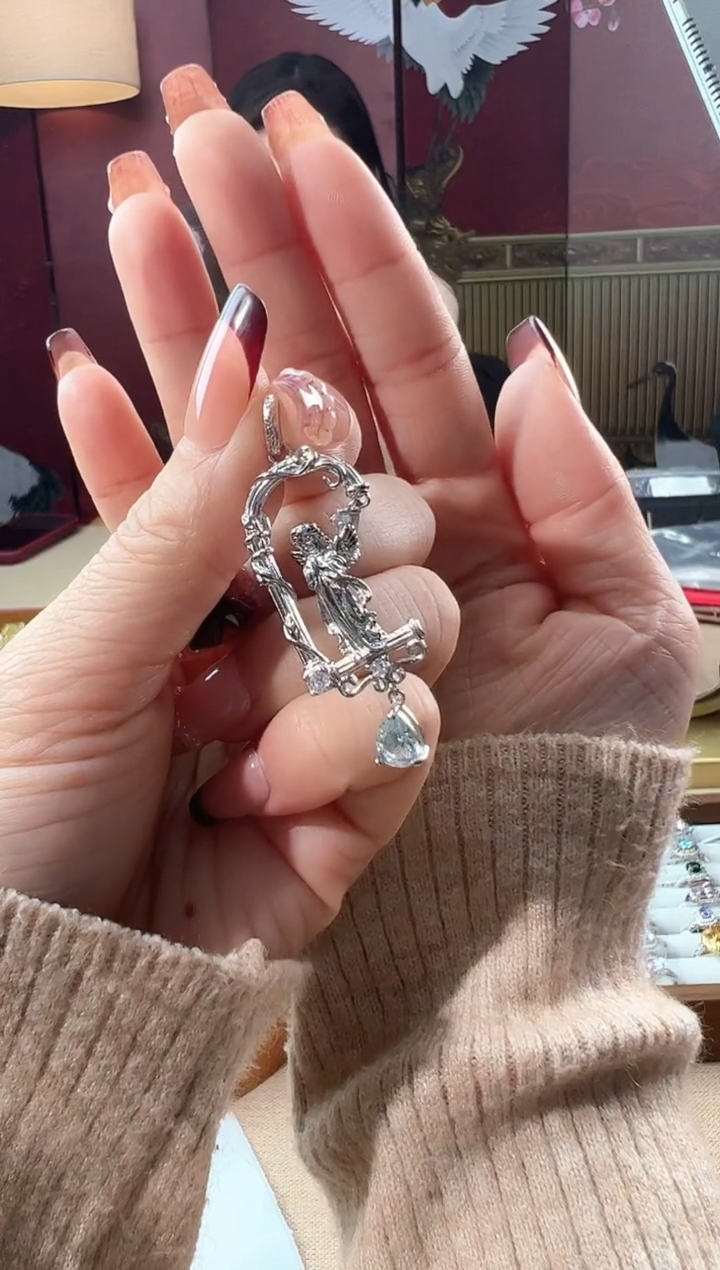 【闪购商品】海蓝宝石颈饰银S925镶嵌KT24073027