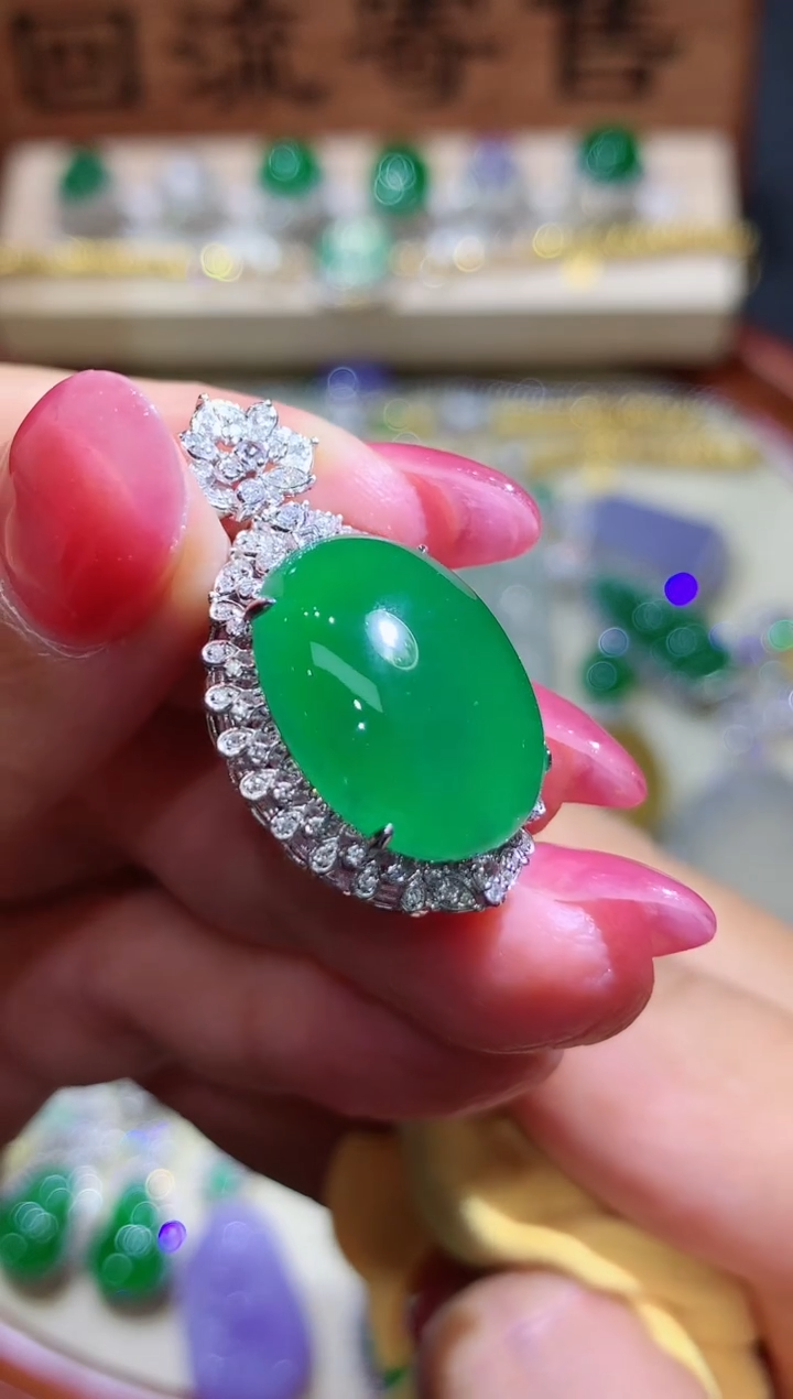 定制翡翠18K金镶嵌37团购