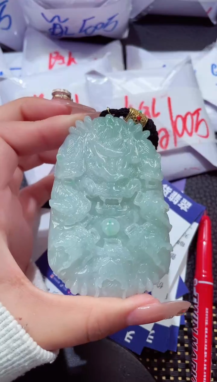 颈饰未镶嵌翡翠57