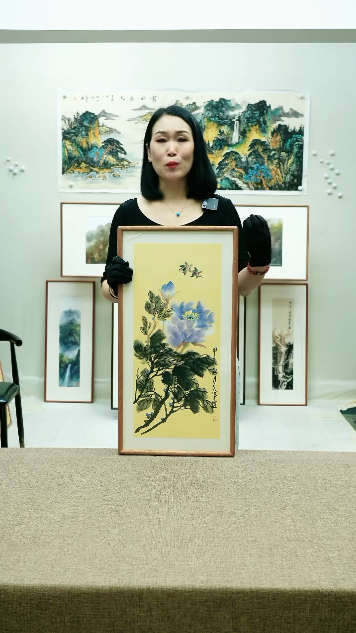 国画35*68夏寒手绘花鸟带框