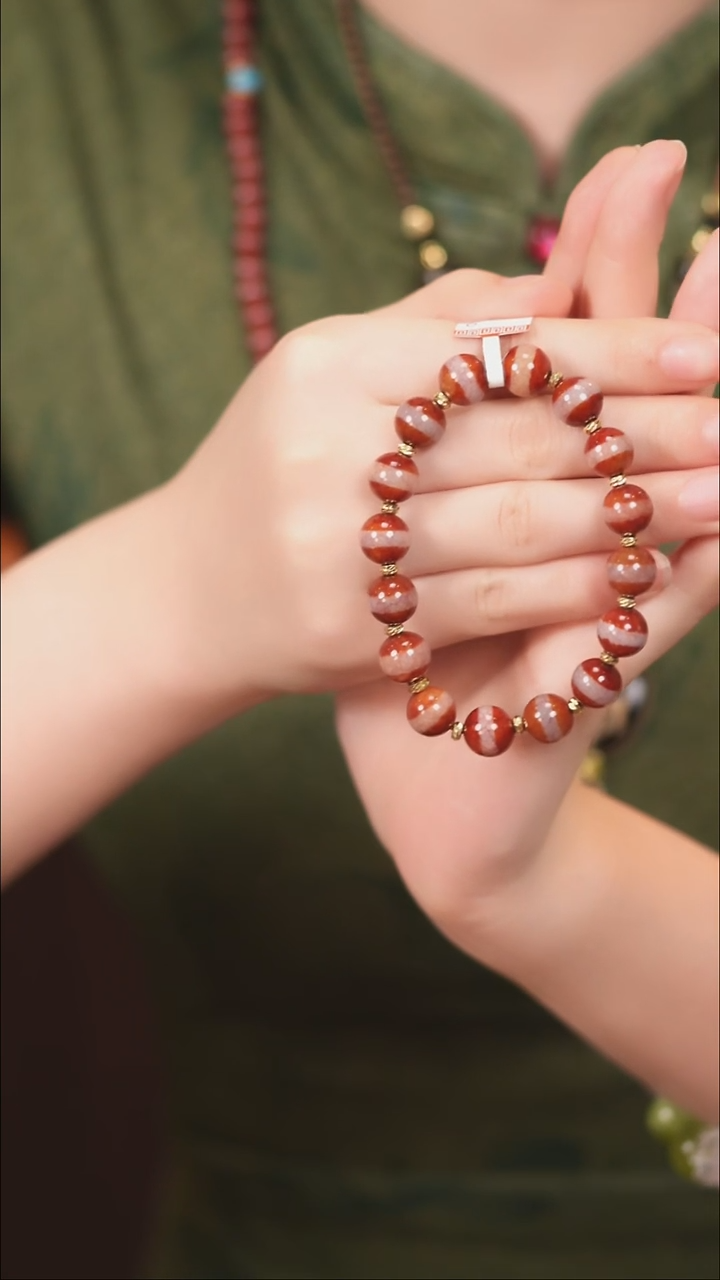 玛瑙/玉髓（覆膜）颈饰未镶嵌柒木珠宝