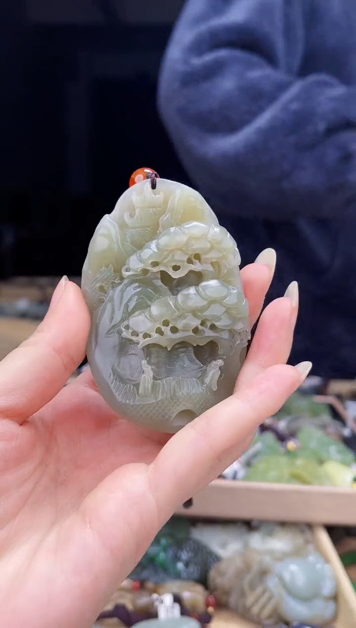 颈饰未镶嵌和田玉1