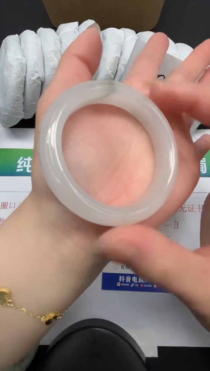 【闪购商品】石英质玉手镯合金27-48.6