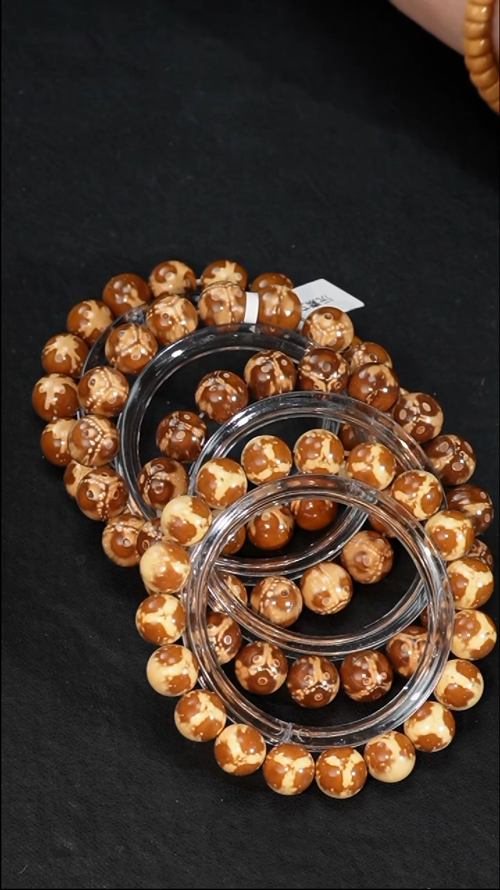 手串紫金鼠精挑熊猫正圆光珠（花纹随机）