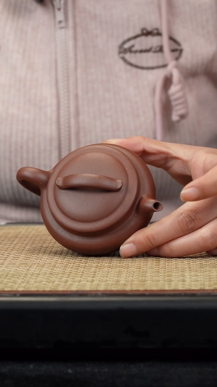 【闪购商品】紫砂茶壶底槽清一页汉瓦150c