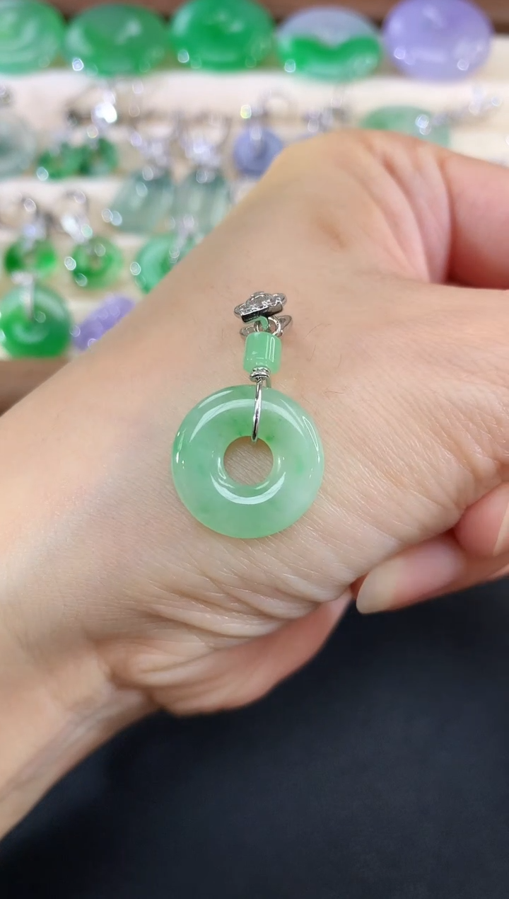 吊坠(不含链)未镶嵌翡翠22买断不退不换|180