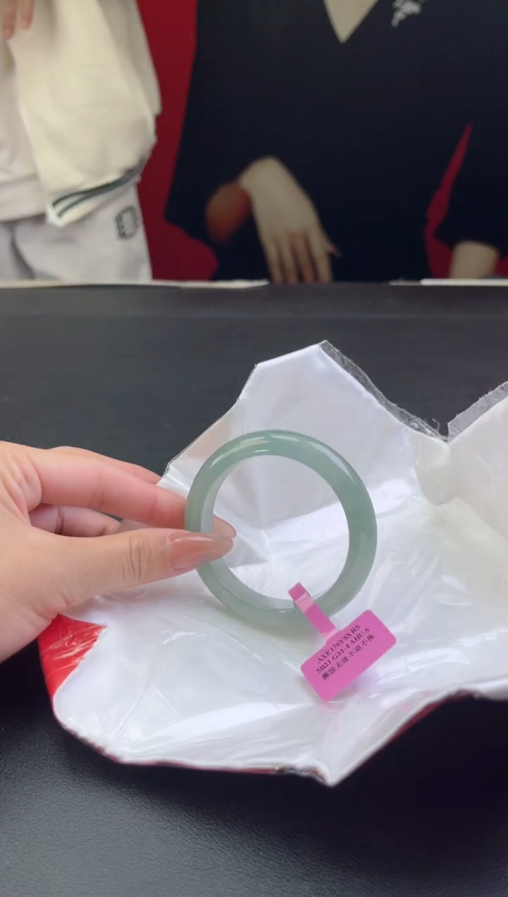 【闪购商品】翡翠手镯未镶嵌翡翠手镯