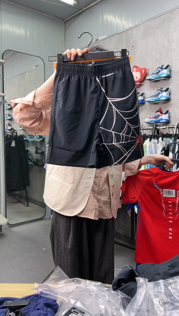 安踏儿童衣服尺码 ：160