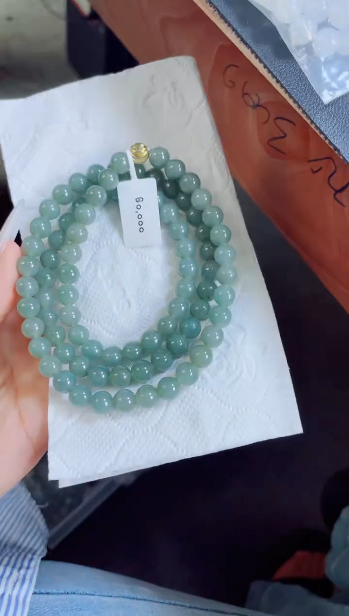 定制翡翠未镶嵌珠串
