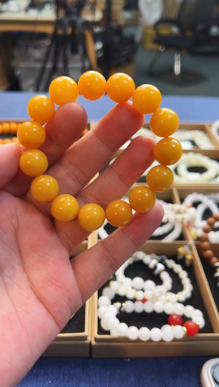 手链琥珀未镶嵌13+单圈