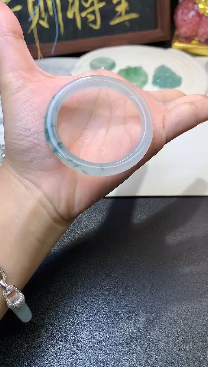 未镶嵌定制翡翠毛货