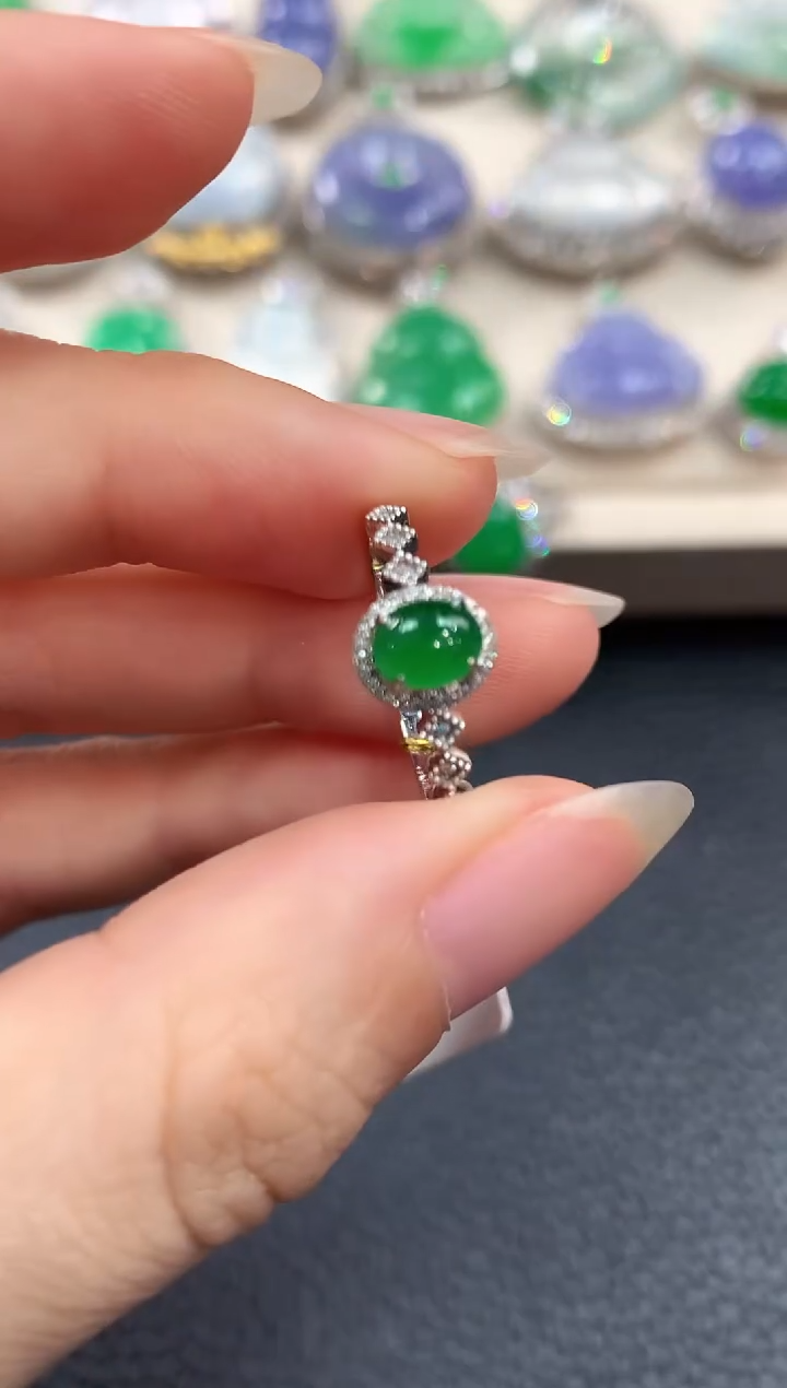 【闪购商品】翡翠戒指18K金镶嵌D21  