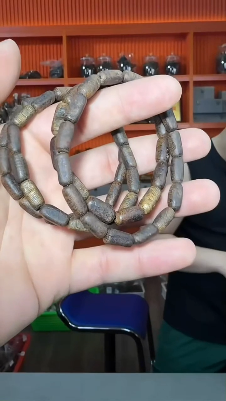 沉香手串21号树心油多样性发一