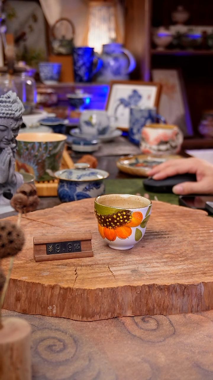 杯子向日葵手工手绘手工手绘