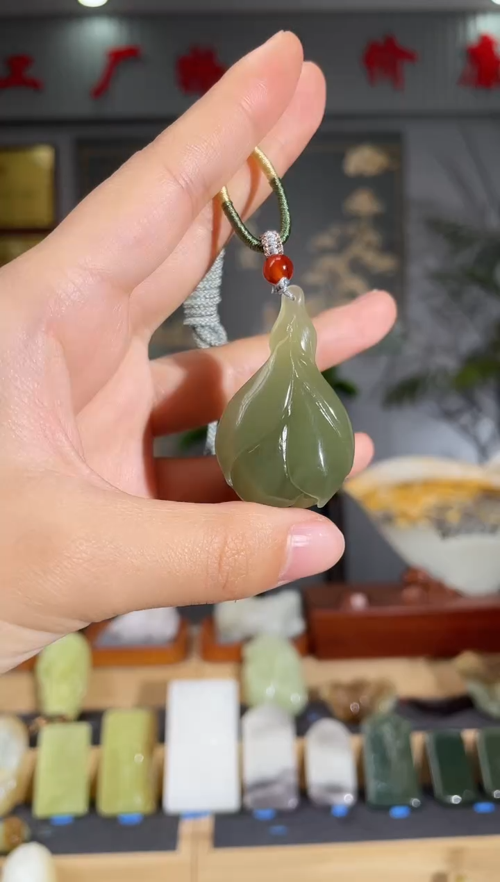 【闪购商品】和田玉颈饰未镶嵌拍一发一 多样性发货