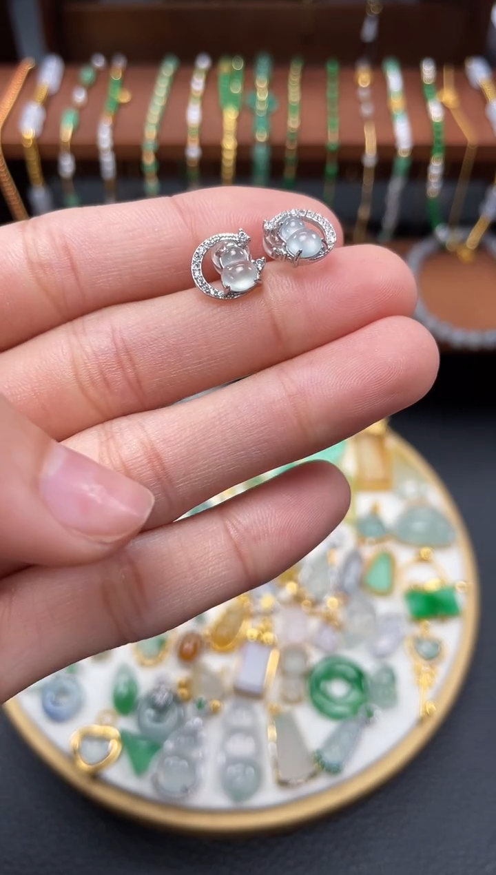 【闪购商品】翡翠耳钉银S925镶嵌2个 JK720