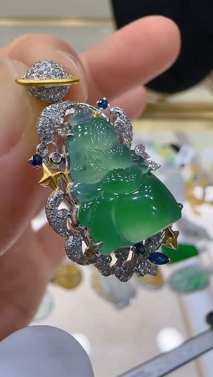 【闪购商品】翡翠吊坠(不含链)18K金镶嵌团购多样性发一件