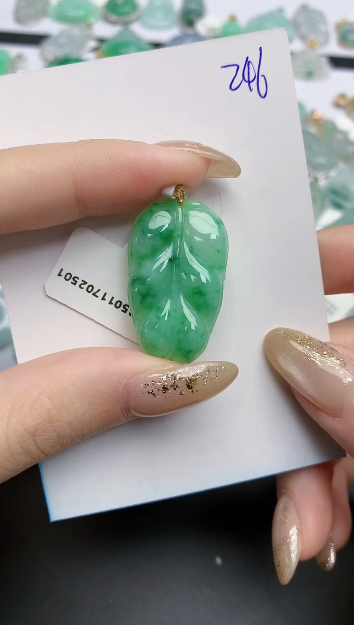 【闪购商品】翡翠颈饰18K金镶嵌天然缅甸翡翠A货