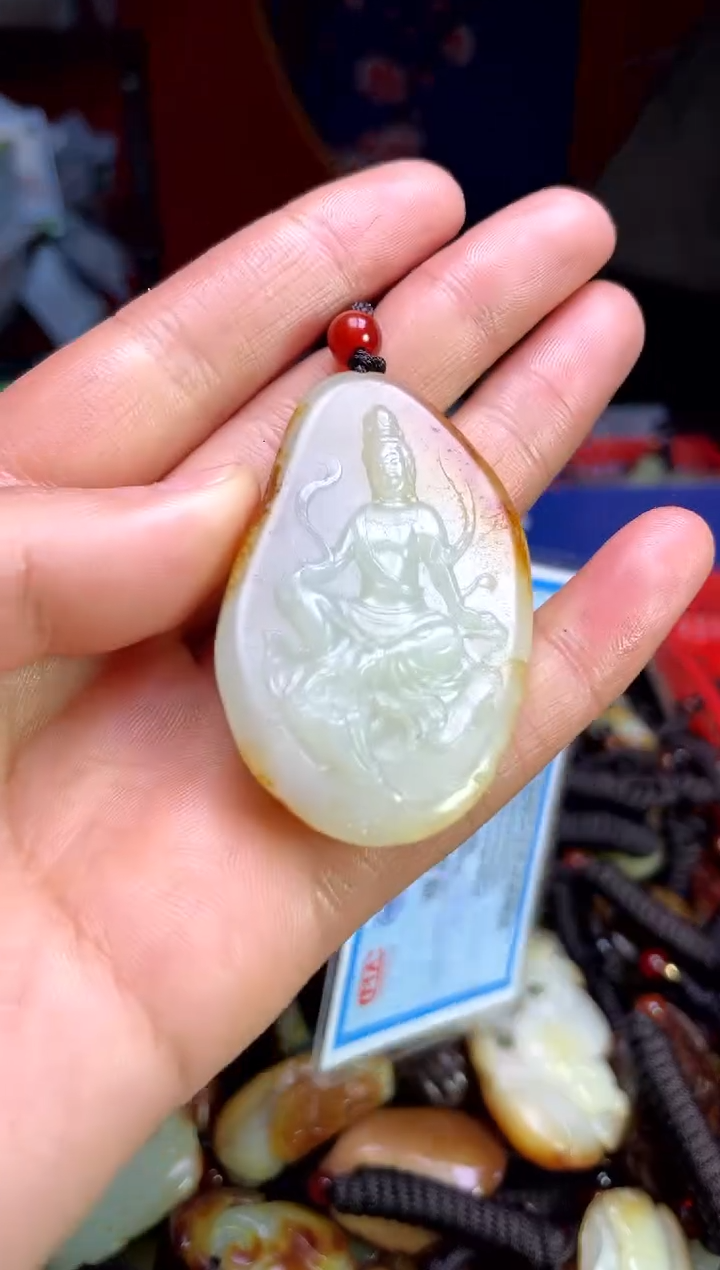 【闪购商品】和田玉颈饰未镶嵌1