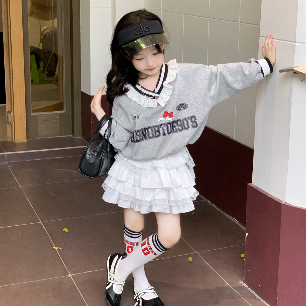空空子.Studio【花漾学姐】2025秋季女童洋气卡通卫衣花边半裙套装