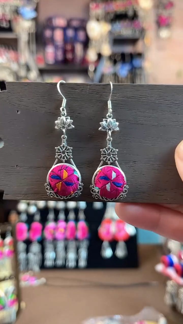 织绣民族风手工非遗老绣饰品219