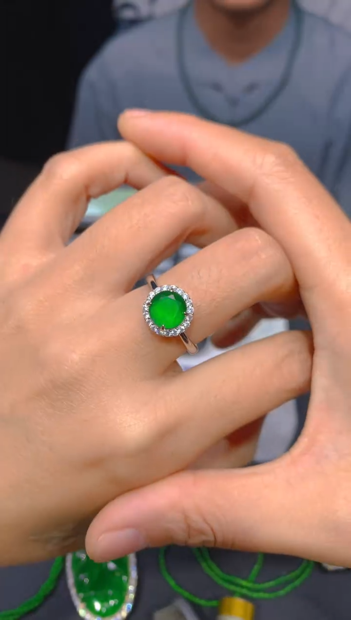 【闪购商品】定制翡翠未镶嵌159多样性发货（发其一）