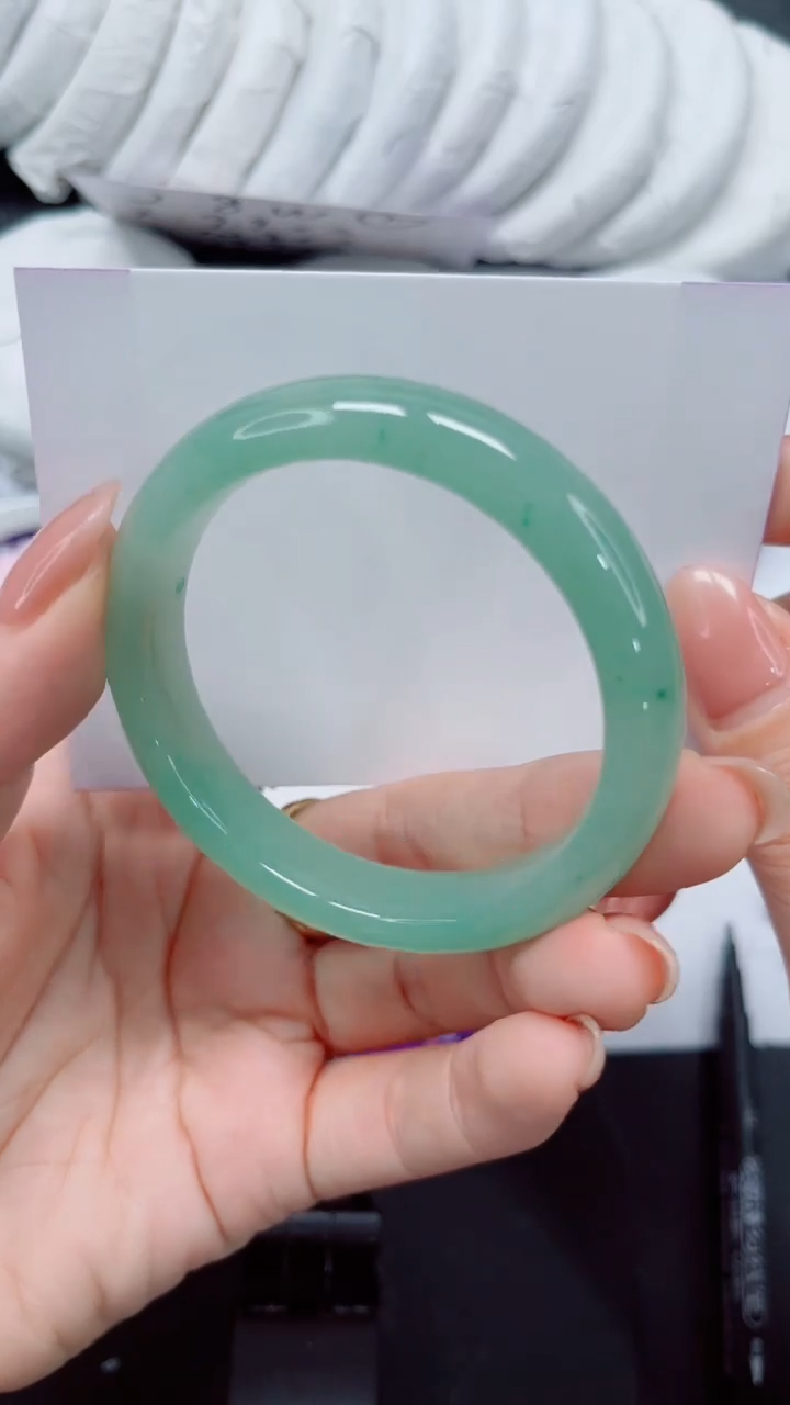 未镶嵌手镯石英质玉283-52.8