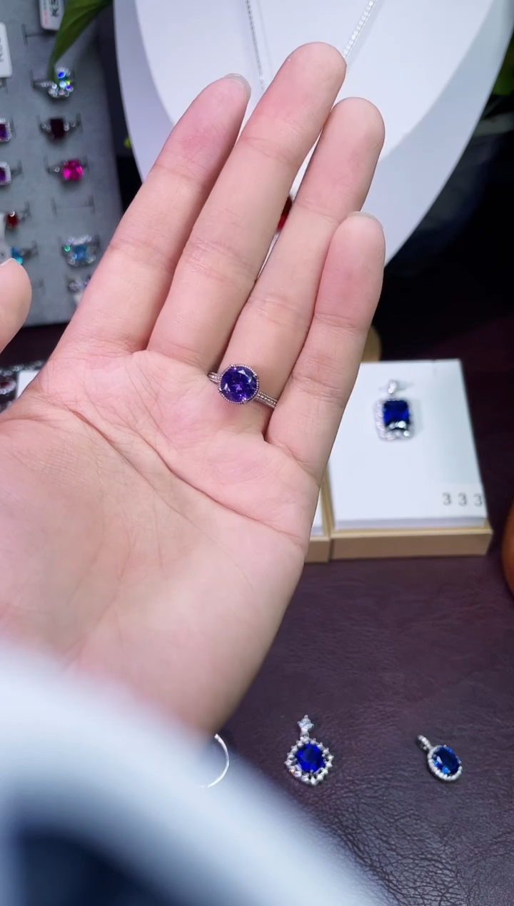 合金合成钻石紫宝戒指